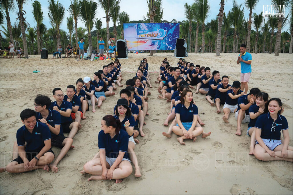 Đồng phục áo polo công ty đi biển