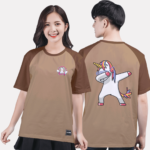 76. Áo lớp T-shirt raglan BST đáng yêu Chibi Nâu tây - Nâu cà