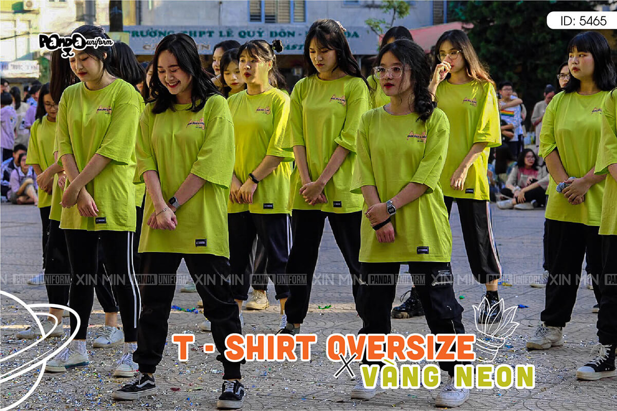 Mẫu feedback áo lớp oversize tham gia nhảy fashmob màu vàng Neon