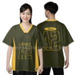 935. Áo lớp T-shirt cổ V BST Đơn giản Màu Rêu đậm - Vàng mù tạt